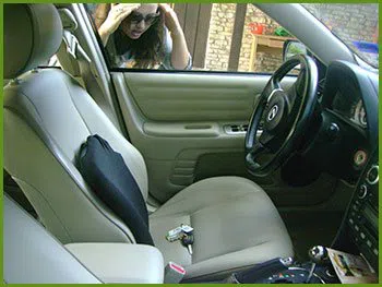 Neighborhood Locksmith Services Grand Terrace, CA 951-364-3056 - 20-keys-locked-in-car
